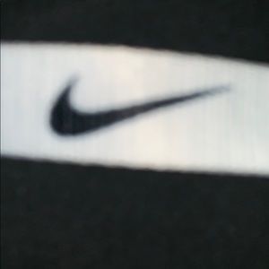 Meet your Posher, Elian